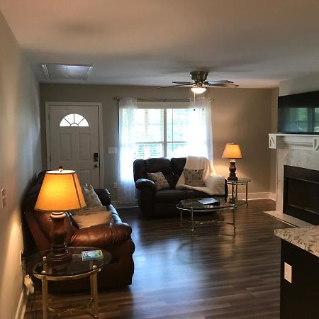האנטסוויל Brand New 3 Bedroom 2 Bath Home מראה חיצוני תמונה